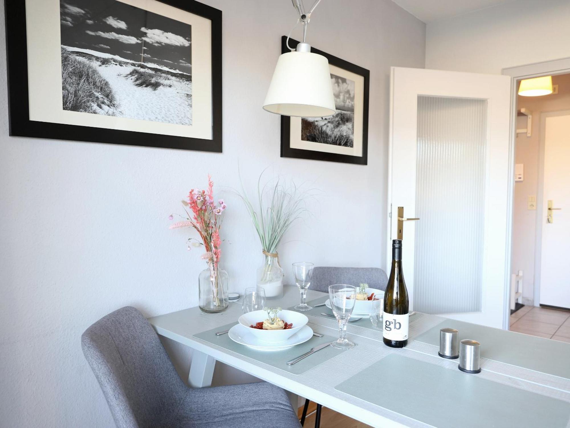 Modernes 2-Zimmer-Appartement Mit Balkon. Westerland Exterior photo